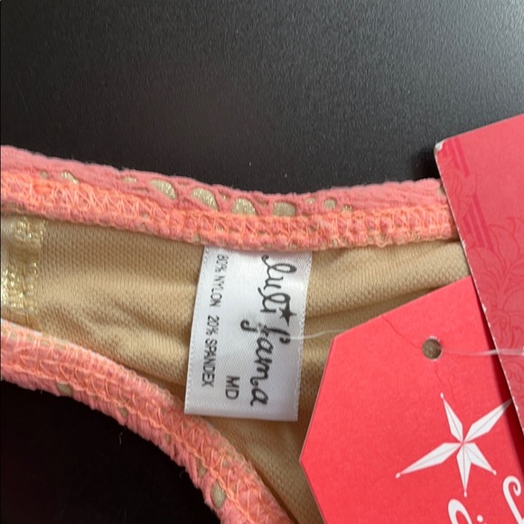 Luli Fama shimmery bikini - Picture 5 of 6